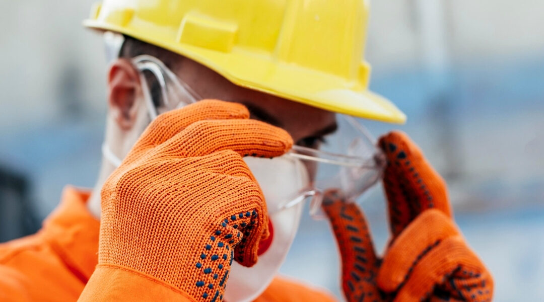 Protección Personal en la Minería: Más que un Equipo, una Salvaguarda Vital